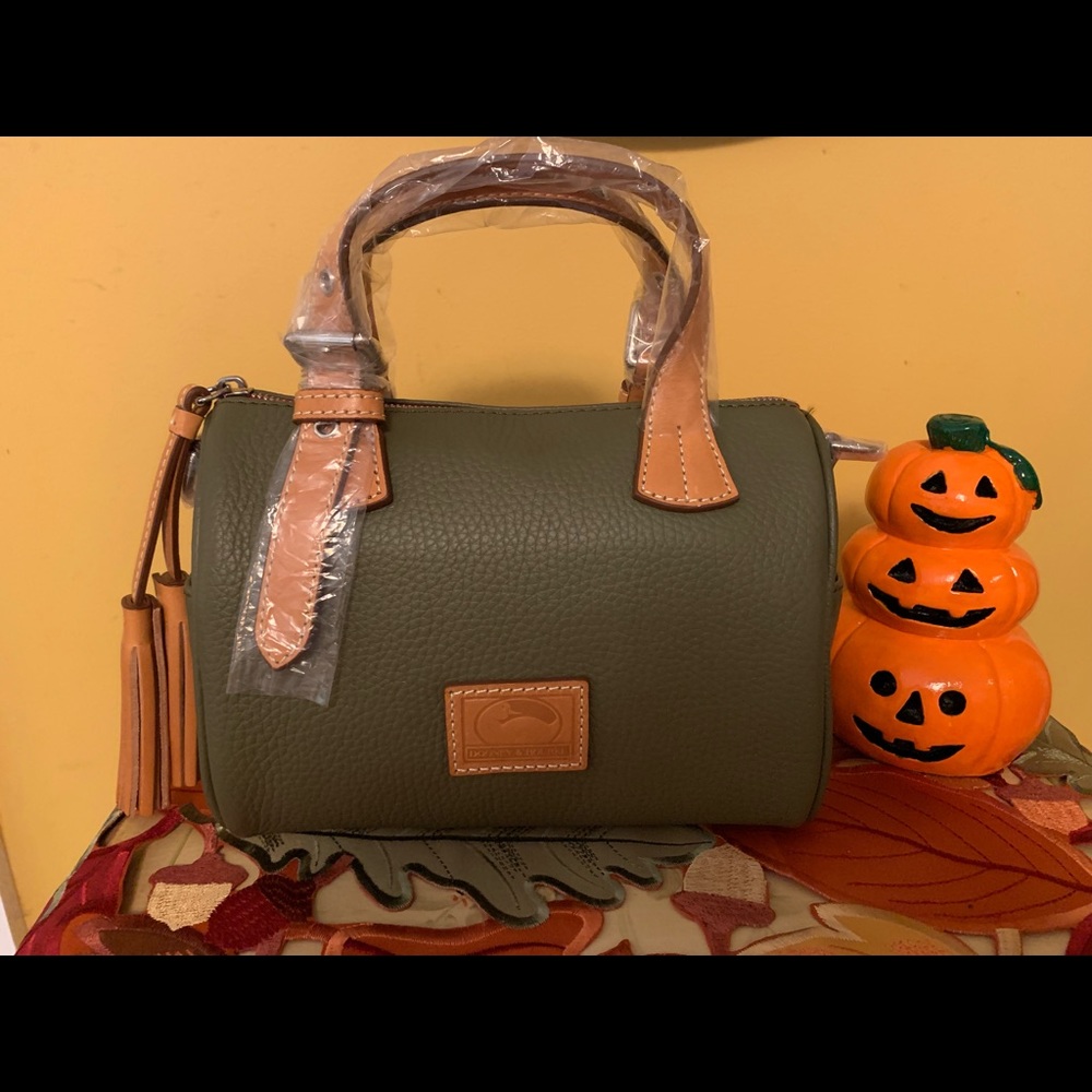 Dooney & Bourke Kendra pebbled leather bag, Olive